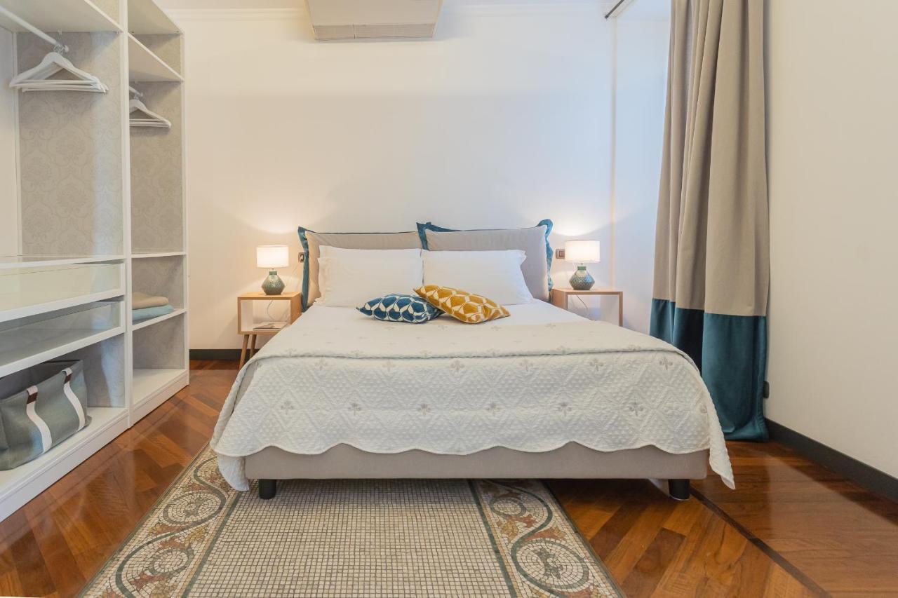 Lake Holiday Como By Rent All Côme Esterno foto