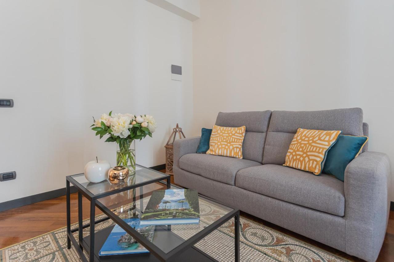 Lake Holiday Como By Rent All Côme Esterno foto
