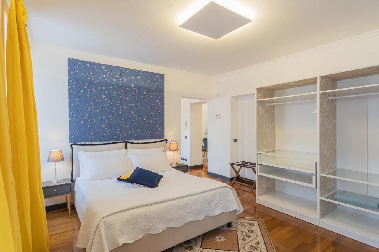 Lake Holiday Como By Rent All Côme Esterno foto